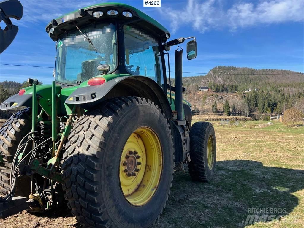 John Deere 7260R Traktori