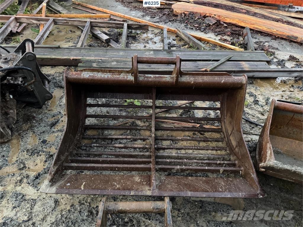 Kato HD 308 US Bageri gusjeničari