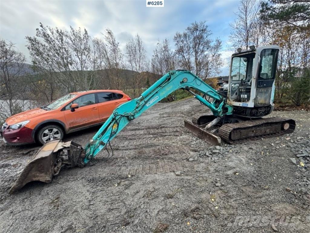 Kobelco SK45 Bageri gusjeničari