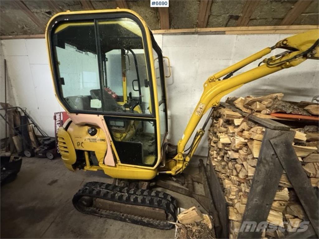 Komatsu PC15R Bageri gusjeničari