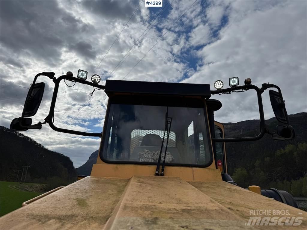 Moxy MT 30 R Utovarivači na kotačima