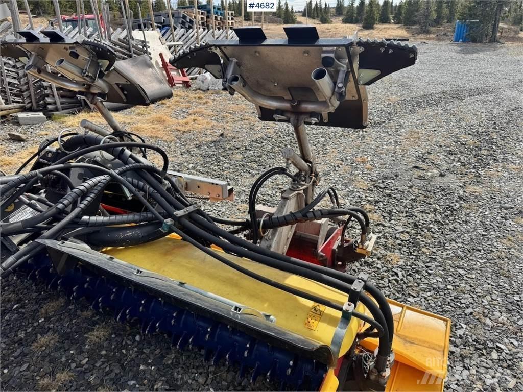  Pisten Bully 100 Sniježne daske i  plugovi
