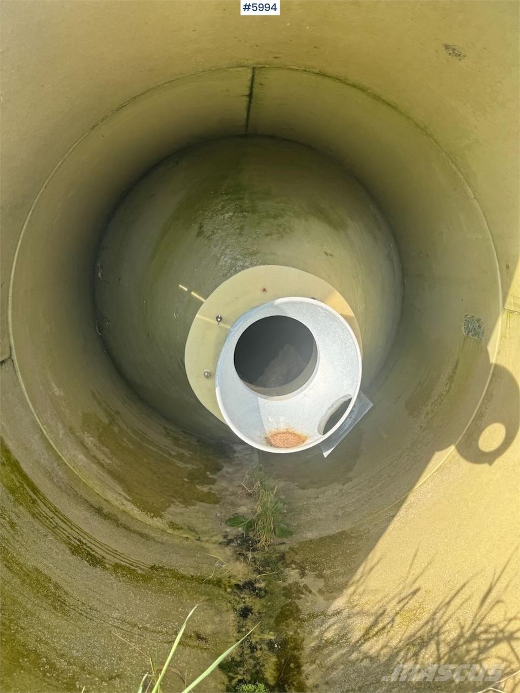  Silo Ca. 25 kubikk Ostala oprema za traktore