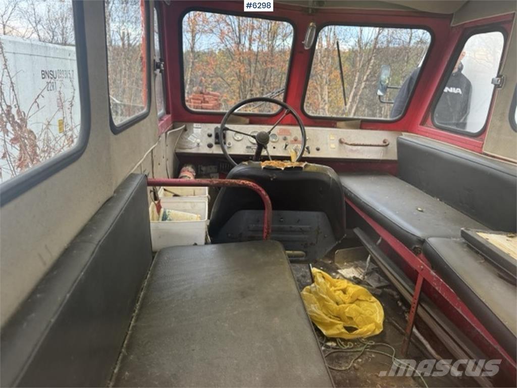  Snow trace St 4 Dostavna vozila / kombiji