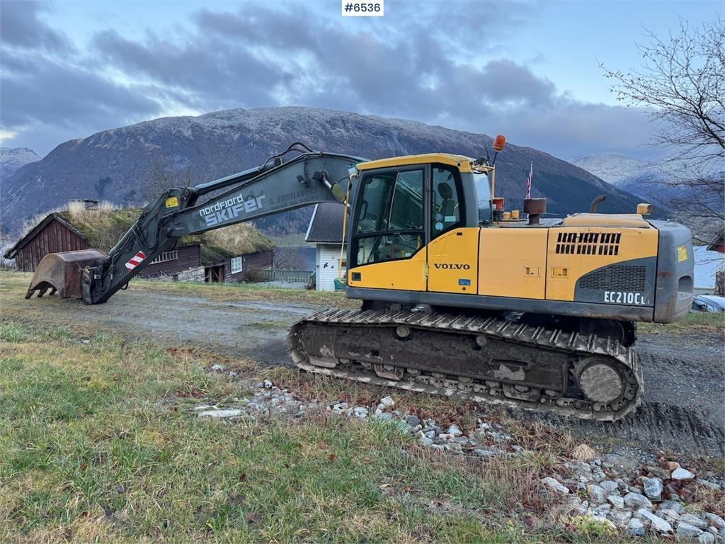 Volvo EC 210 CL Bageri gusjeničari