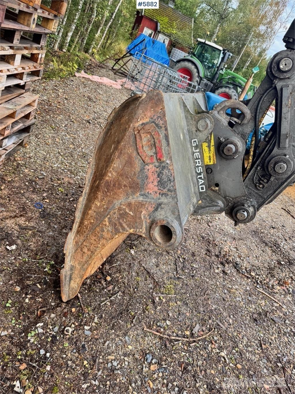 Volvo EC140DL Bageri gusjeničari