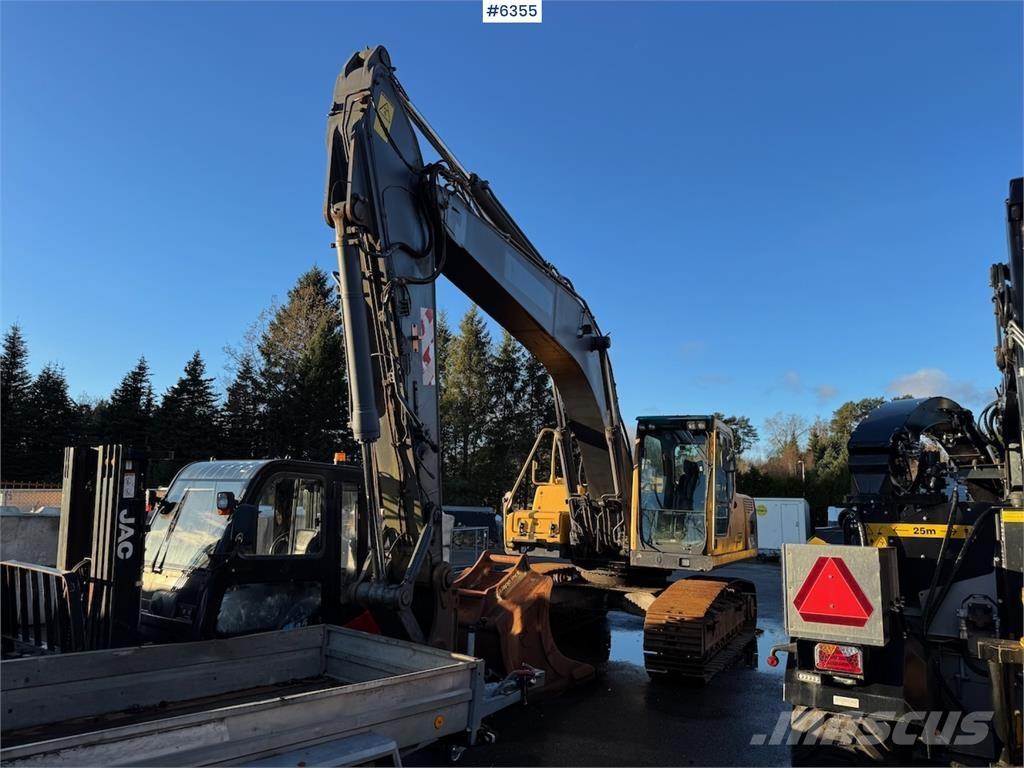 Volvo EC240BNLC Bageri gusjeničari