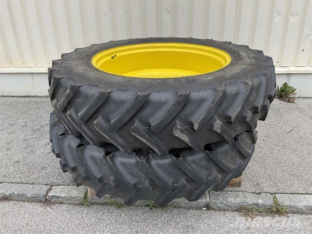  380/95 R 38 Gume, kotači i naplatci