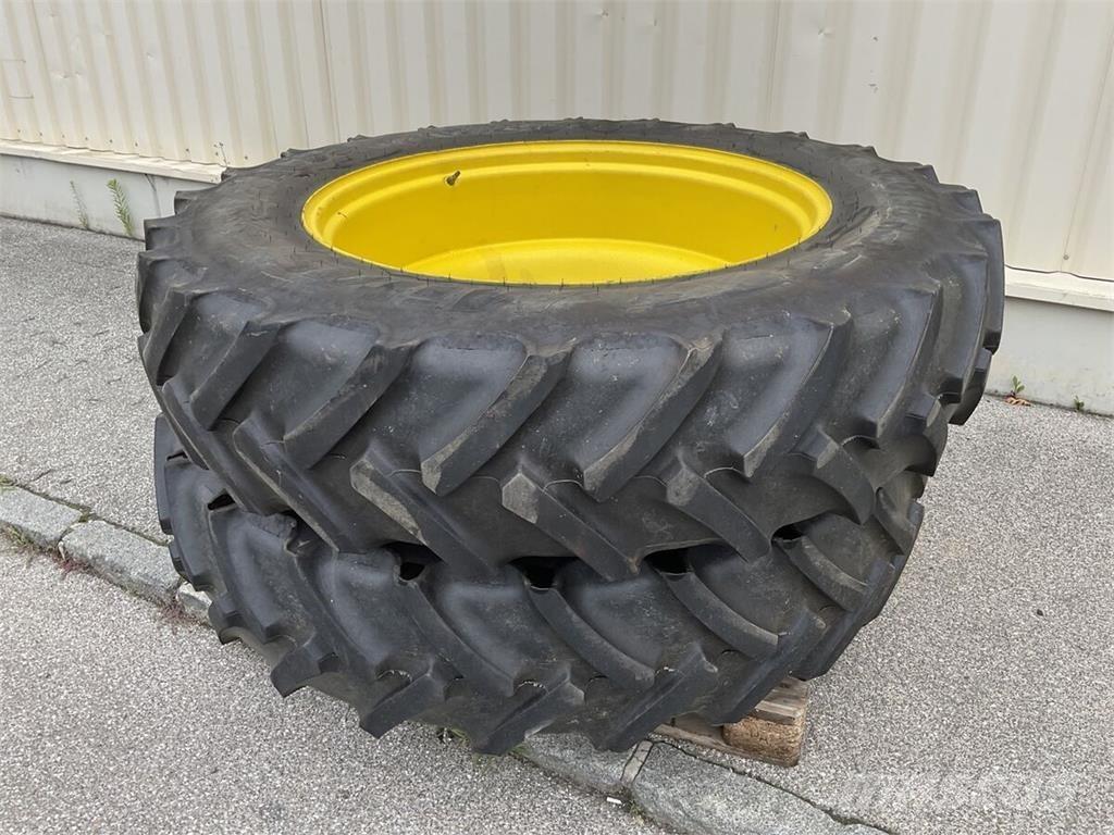  380/95 R 38 Gume, kotači i naplatci