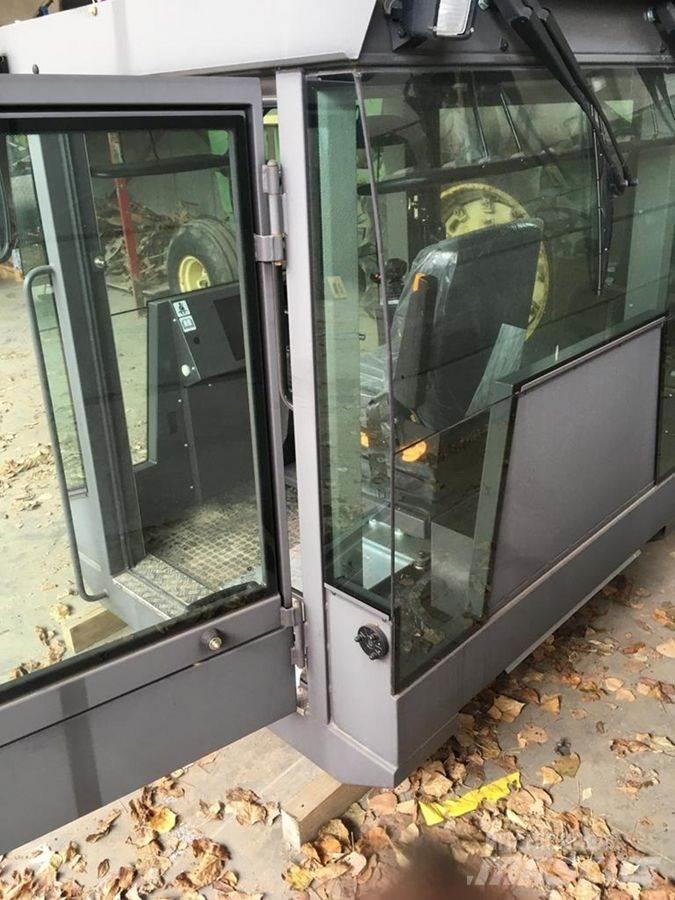  Baumaschinen Kabine Ostalo