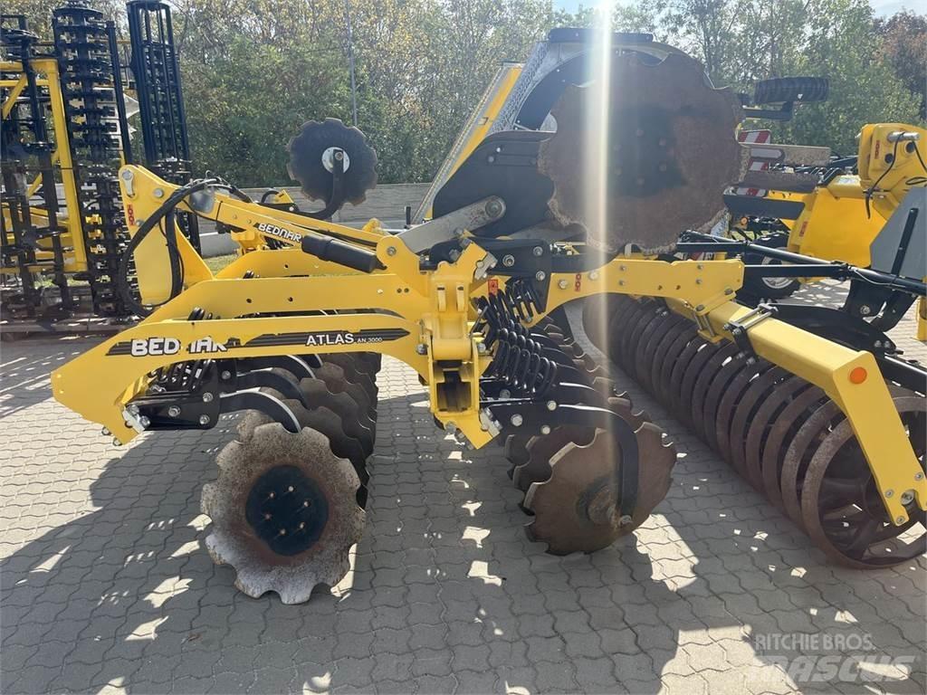 Bednar ATLAS AN3000 Tanjurače