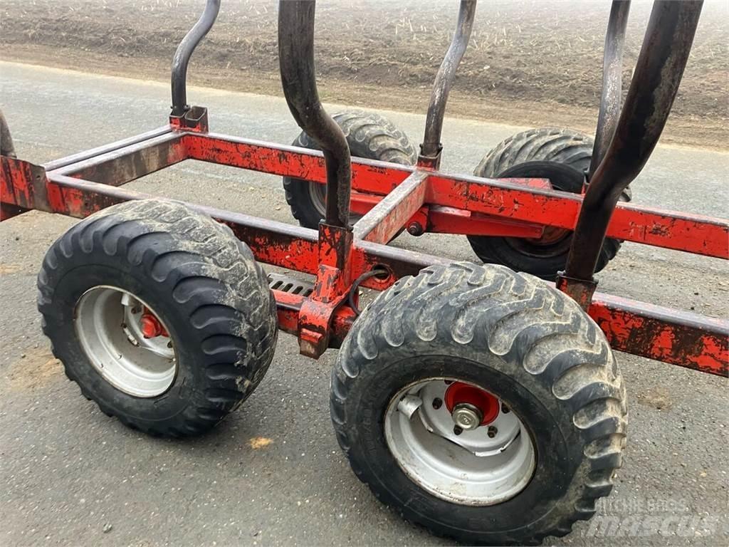 Berger 9 Šumarske prikolice