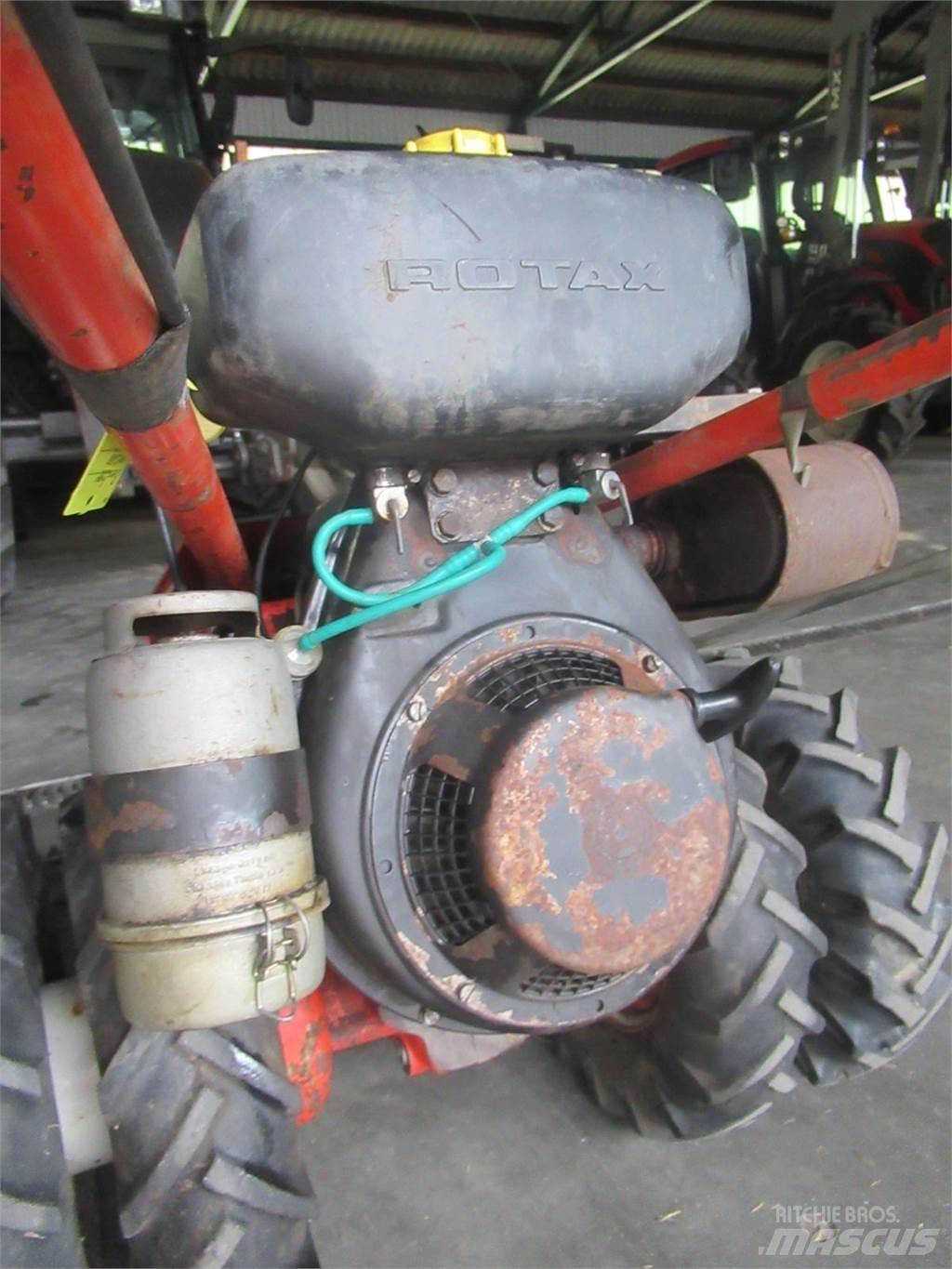 Bucher M 200 Traktorske kosilice