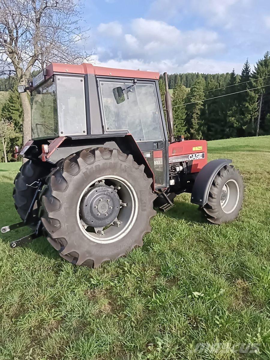 Case IH 833 A Traktori