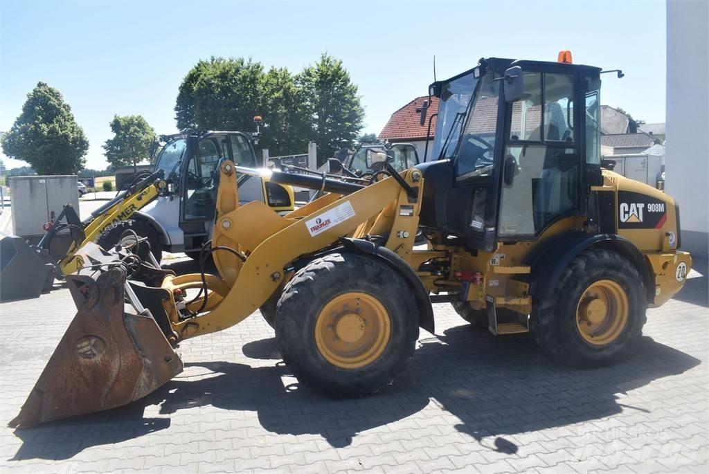 CAT 908M Utovarivači na kotačima