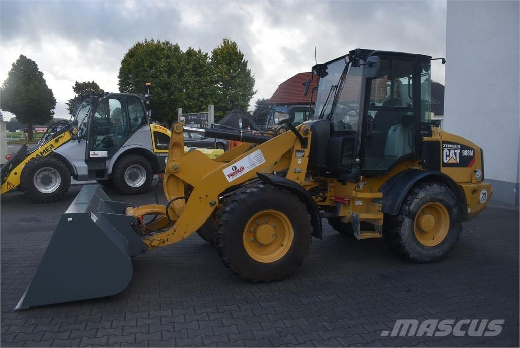 CAT 908M Utovarivači na kotačima