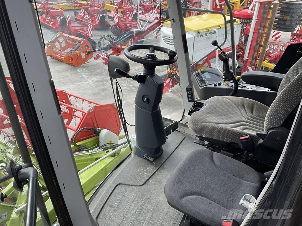 CLAAS AVERO 240 Kombajni