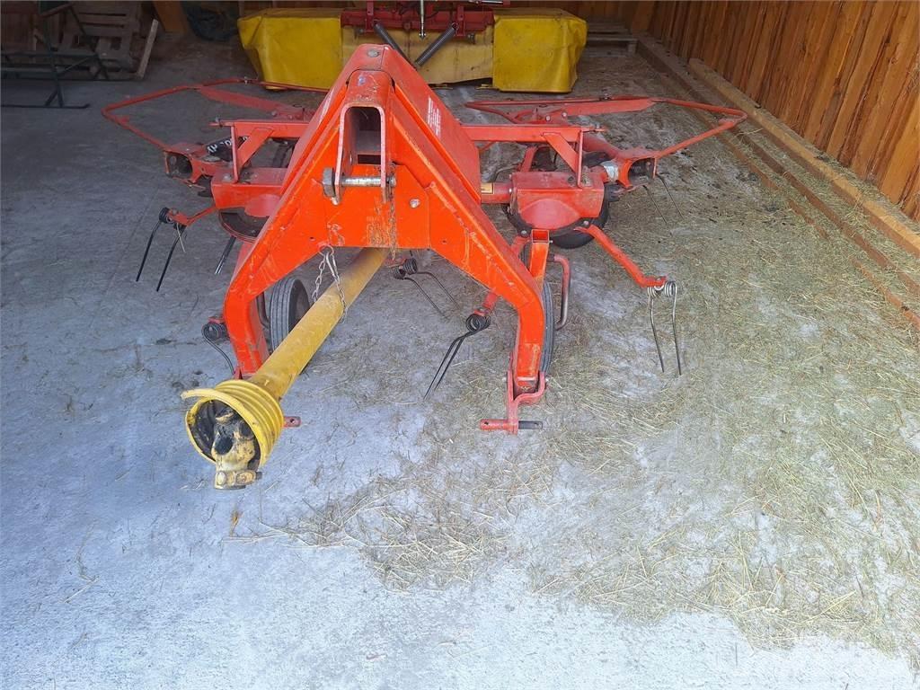 Deutz-Fahr  Okretači i sakupljači sijena