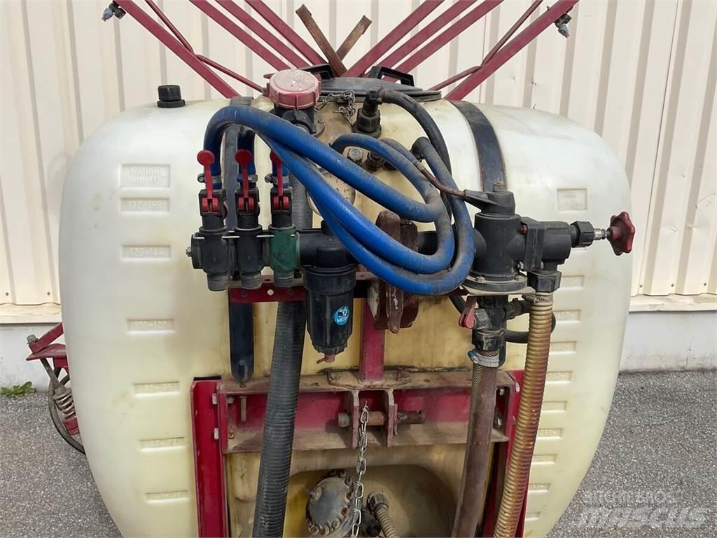 Hardi NK 600 Vučene prskalice