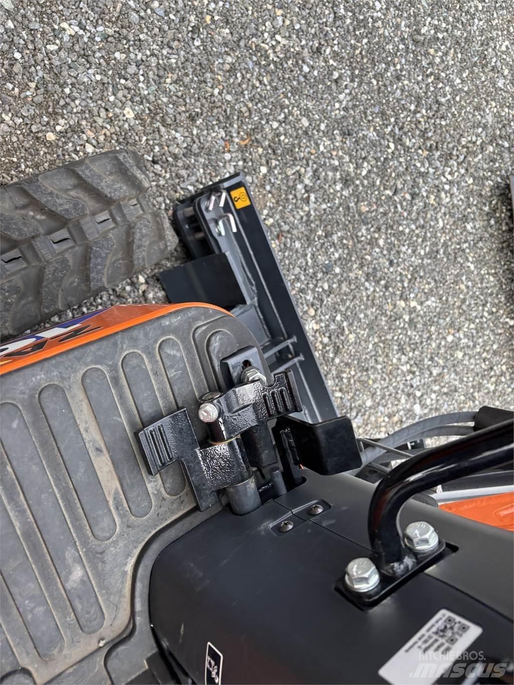 Hitachi ZX10U-6 Mini bageri <7t