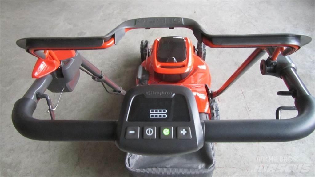 Husqvarna LC 347iVX Traktorske kosilice