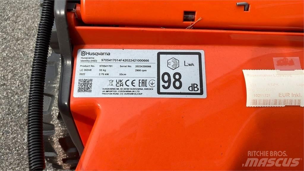 Husqvarna LC 353VE Traktorske kosilice