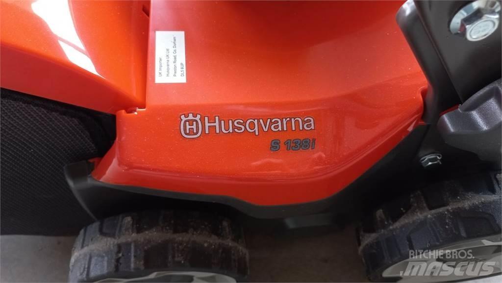 Husqvarna S138i Ostali komunalni strojevi