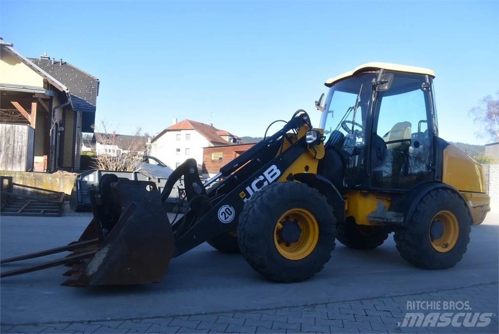 JCB 406 Utovarivači na kotačima