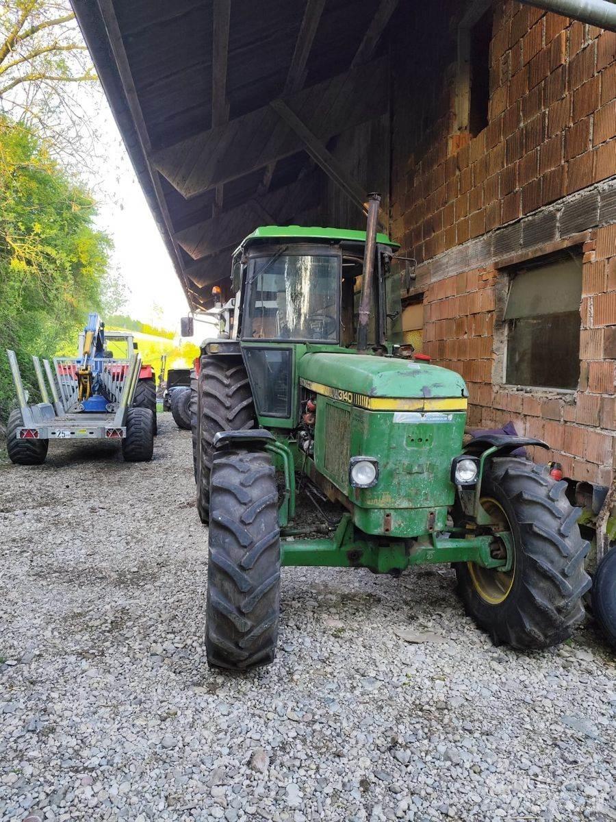 John Deere 3140 Traktori