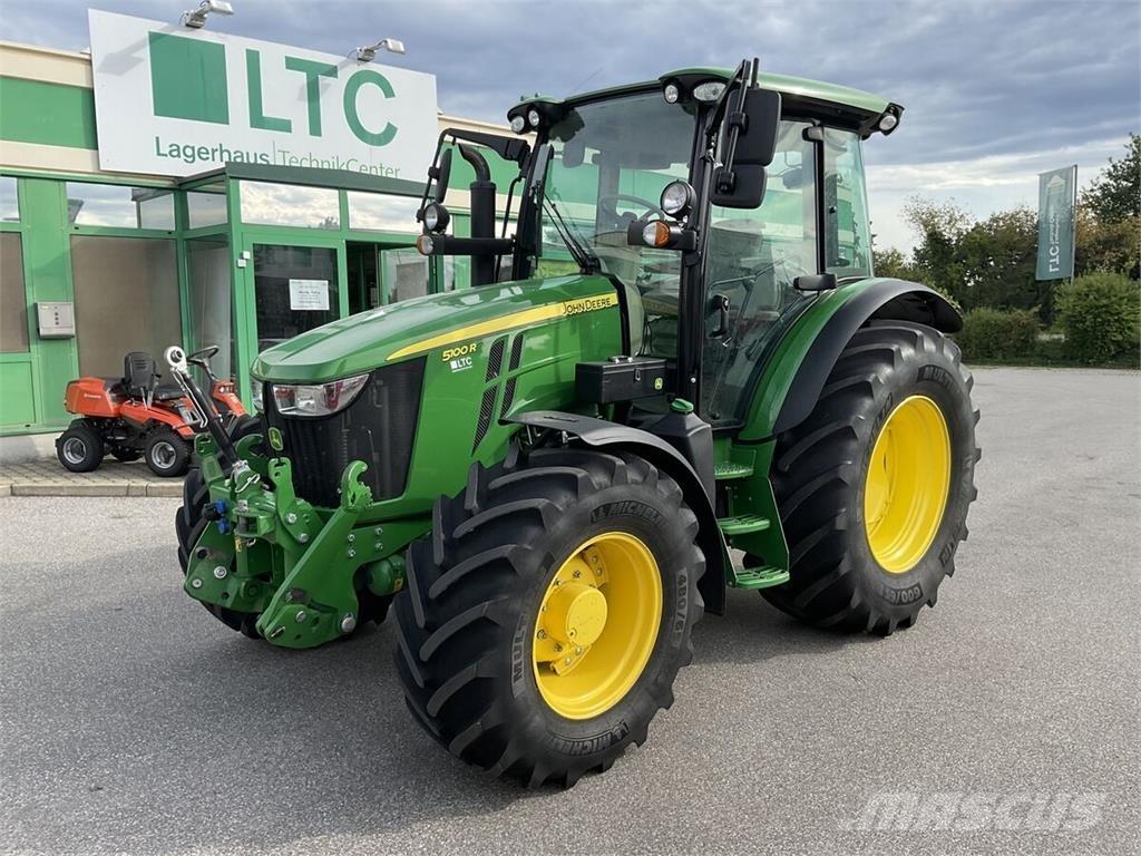 John Deere 5100R Traktori