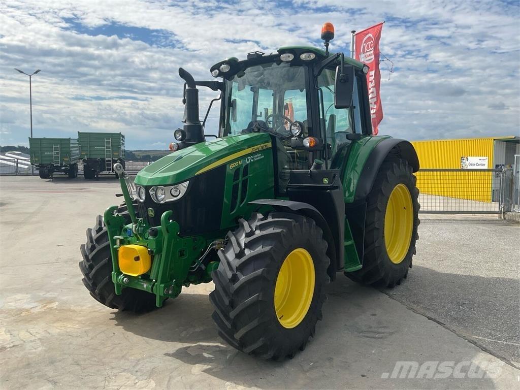 John Deere 6120M Traktori