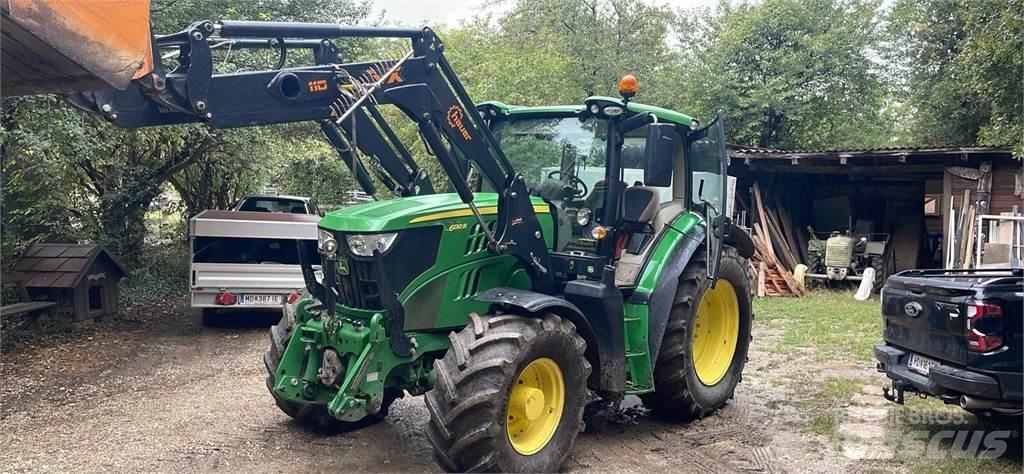 John Deere 6130R Traktori