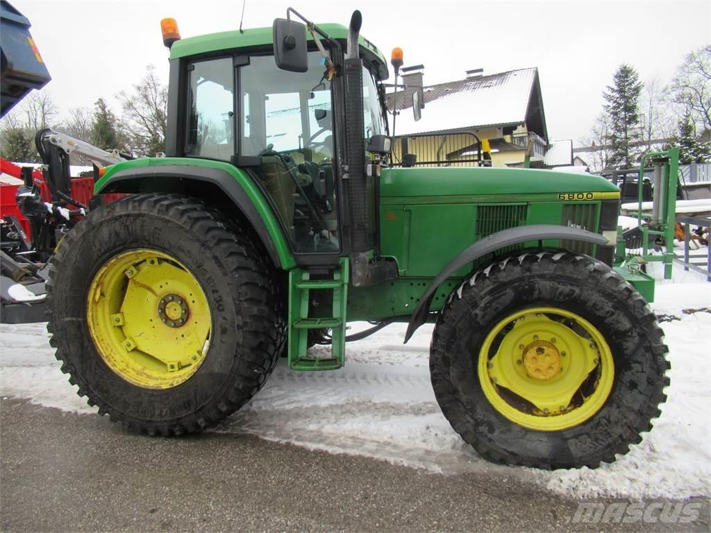 John Deere 6800 Traktori