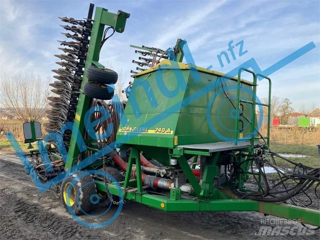 John Deere 740A Sijačice