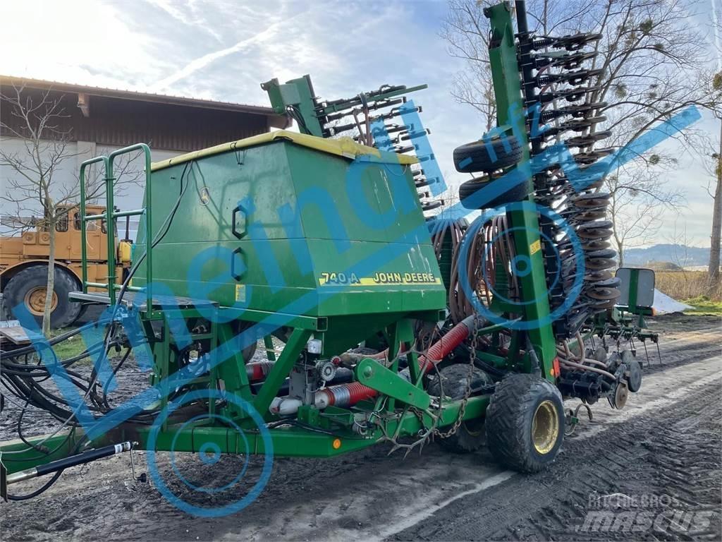 John Deere 740A Sijačice