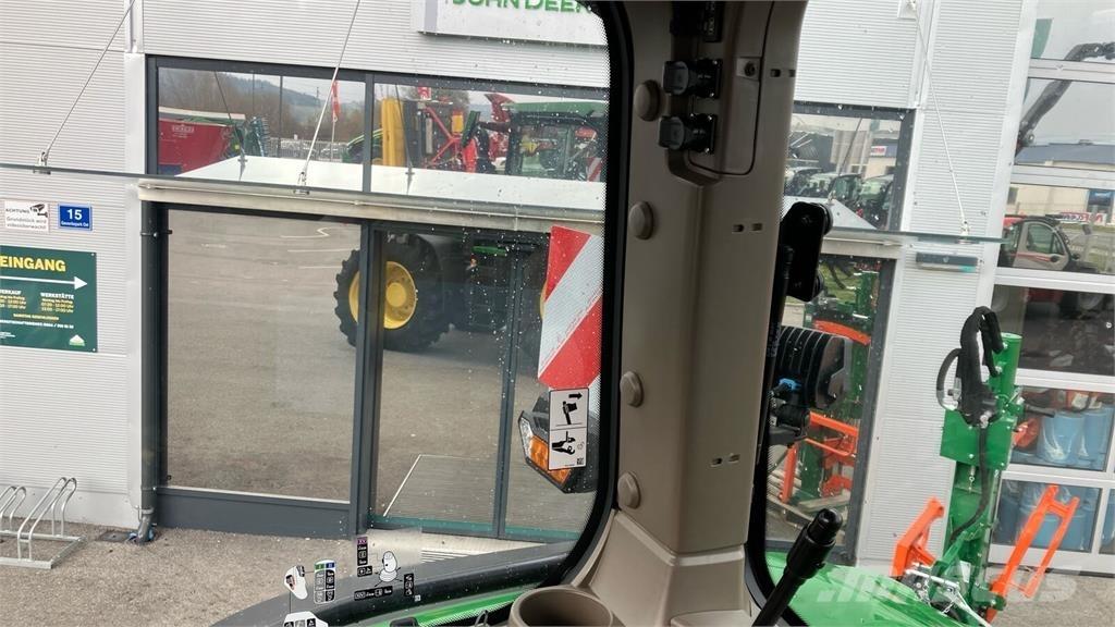 John Deere 7R 330 Traktori