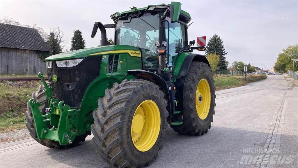 John Deere 7R330 Traktori