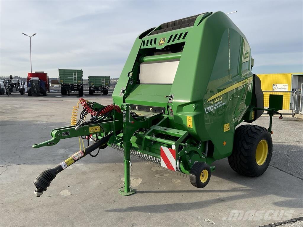 John Deere V451 M Rolo balirke