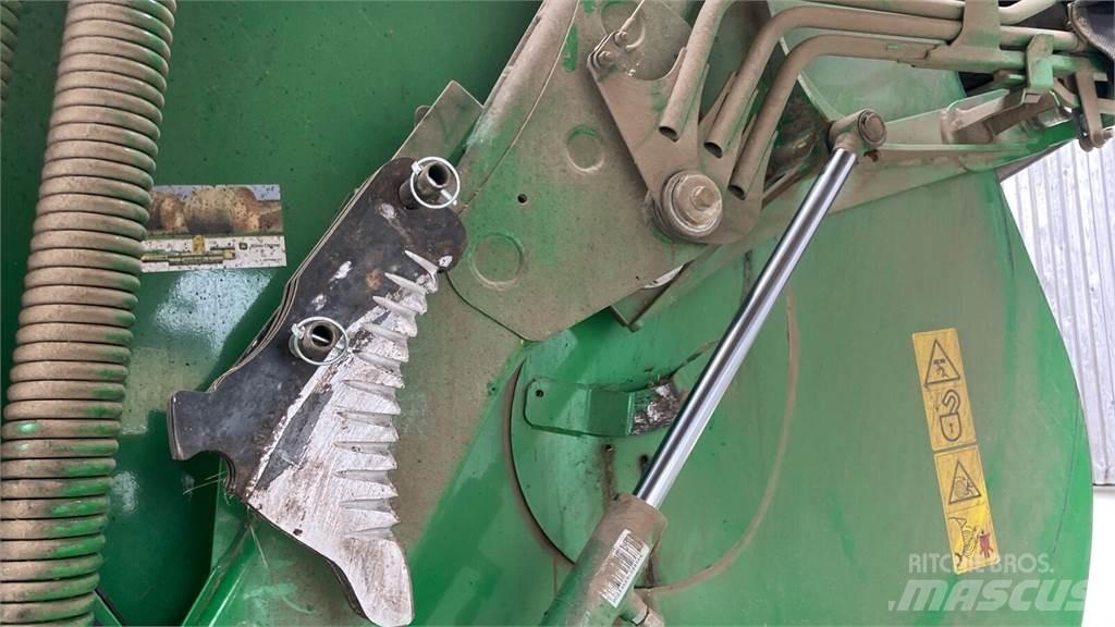John Deere V461R Rolo balirke