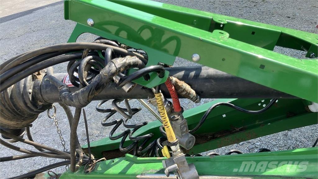John Deere V461R Rolo balirke