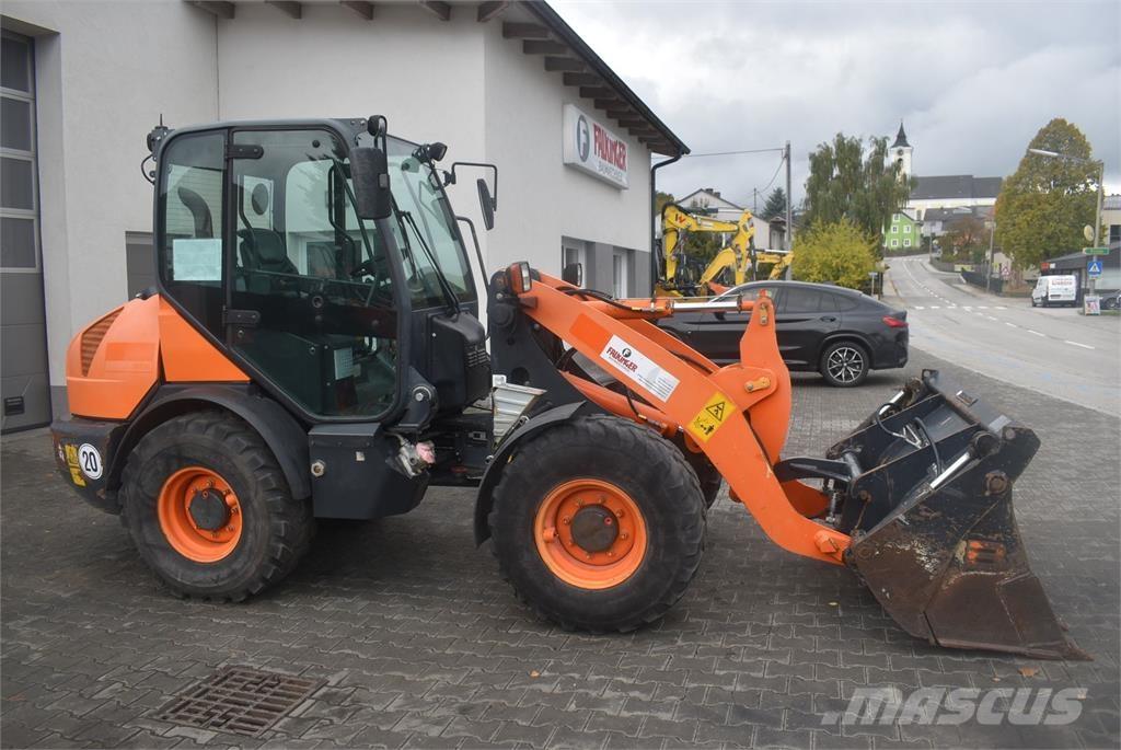 Komatsu WA70-7 Utovarivači na kotačima