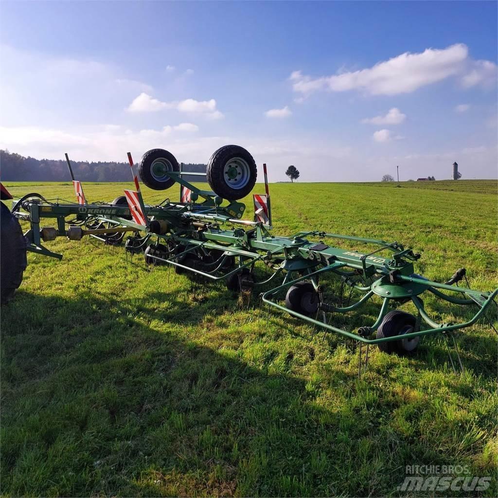 Krone KWT 10.50 8x7 Okretači i sakupljači sijena