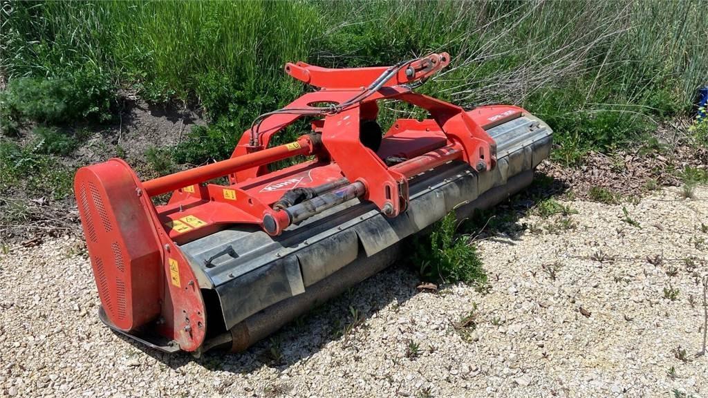 Kuhn BPR 305 Kosilice za pašnjak
