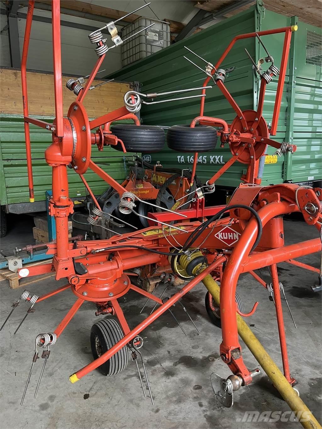 Kuhn GF 4201 MH Okretači i sakupljači sijena