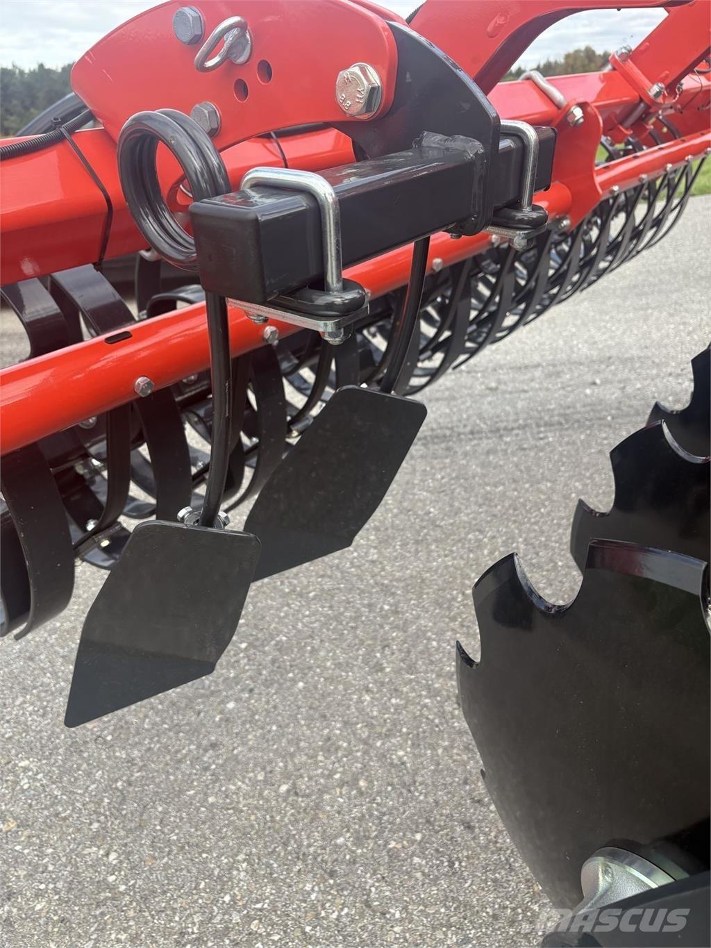 Kuhn Optimer L 300 Tanjurače