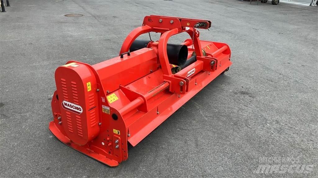 Maschio Bisonte 280 Kosilice za pašnjak