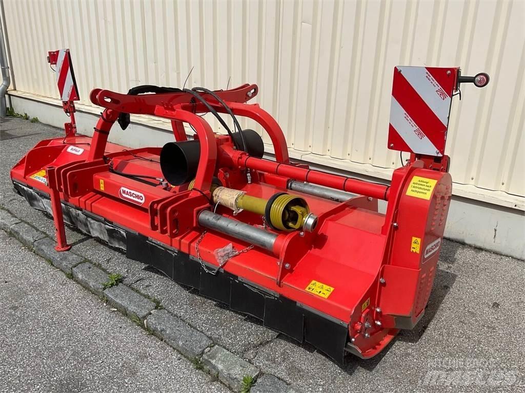 Maschio Bufalo 300 Kosilice za pašnjak