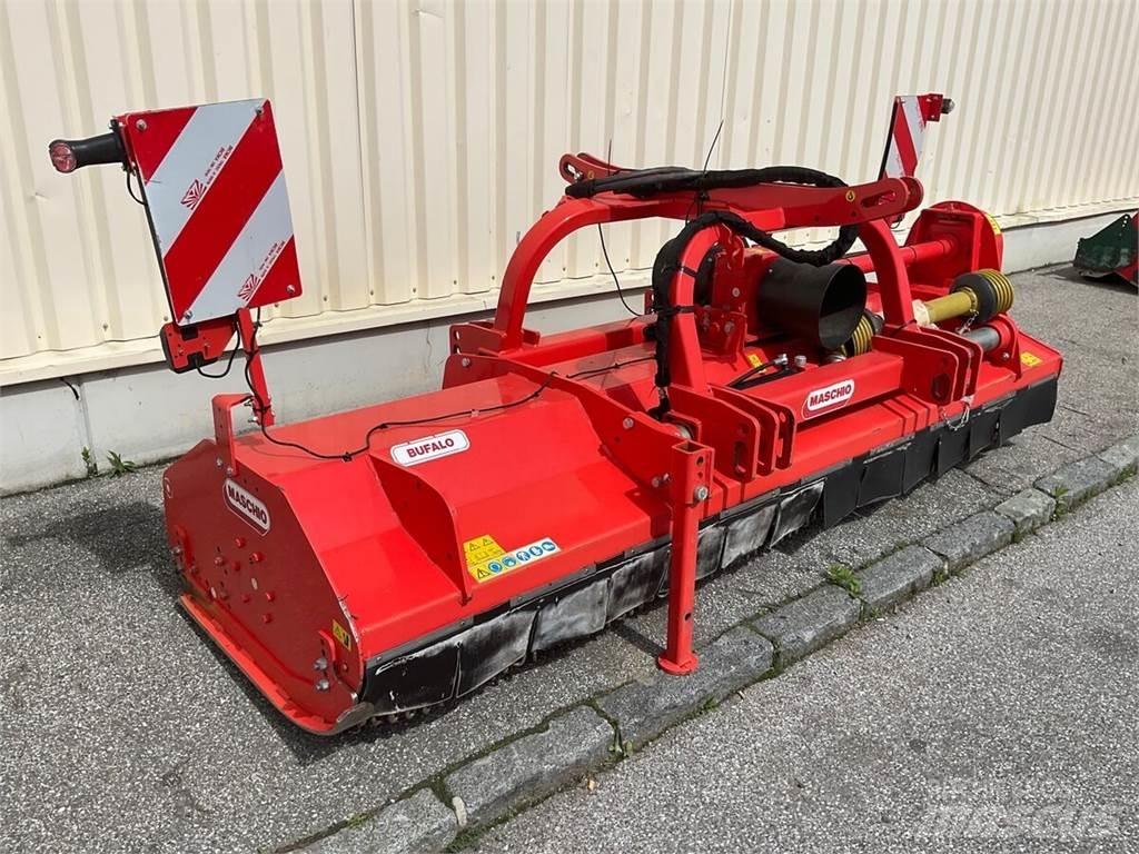 Maschio Bufalo 300 Kosilice za pašnjak