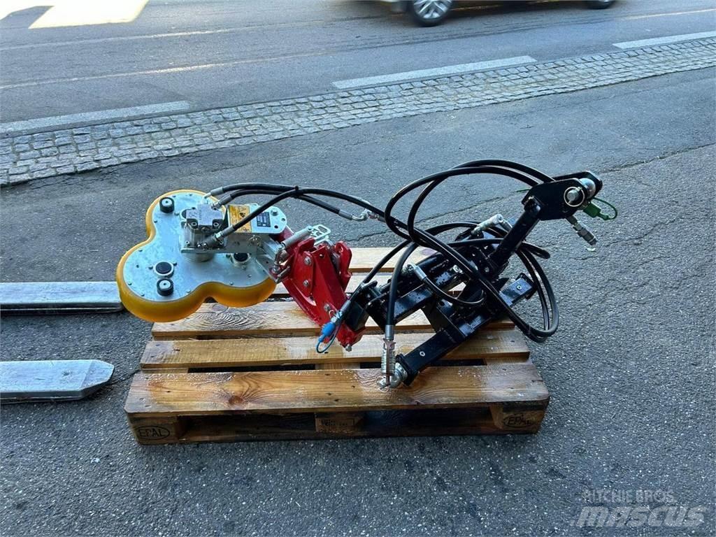  MGV Kleeblatt T214 Strojevi za obrezivanje
