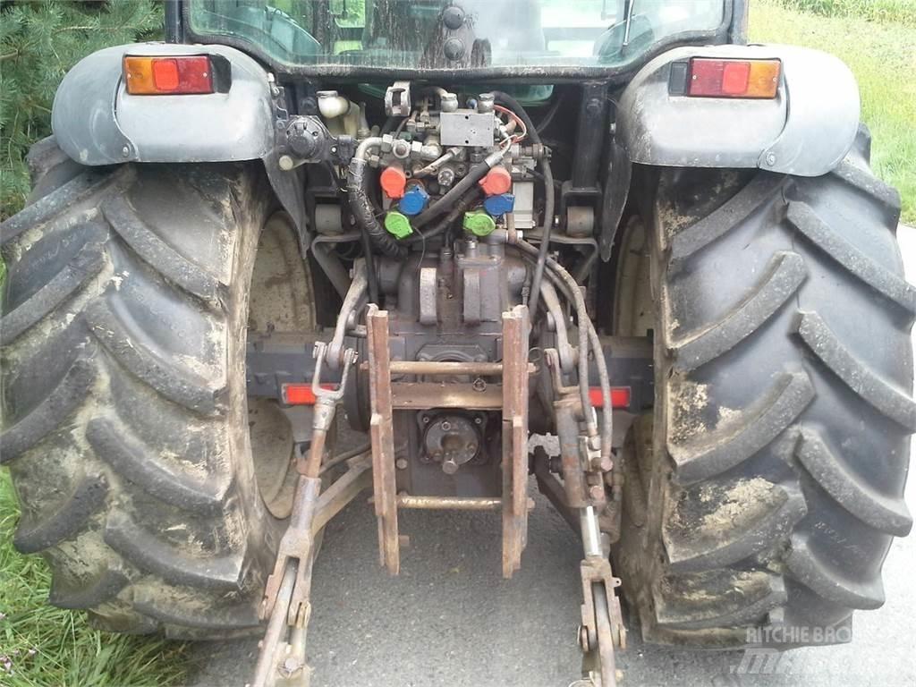 New Holland TN-F 65 Traktori